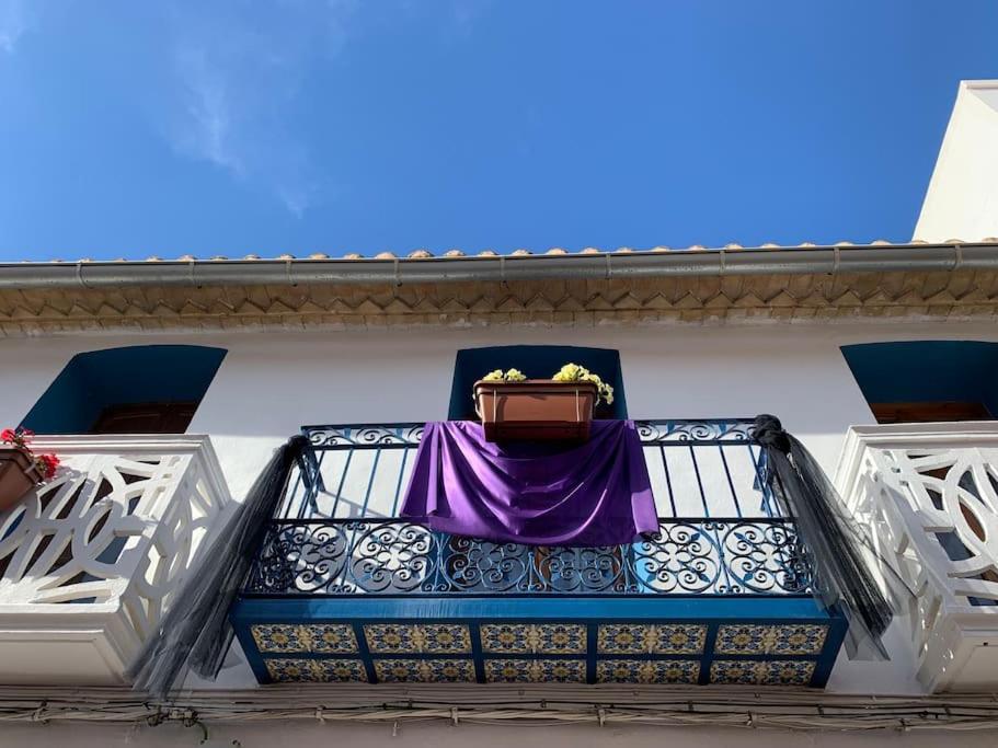 Ca Corrales: Como En La Playa, Pero En El Pueblo 卡尔佩 外观 照片