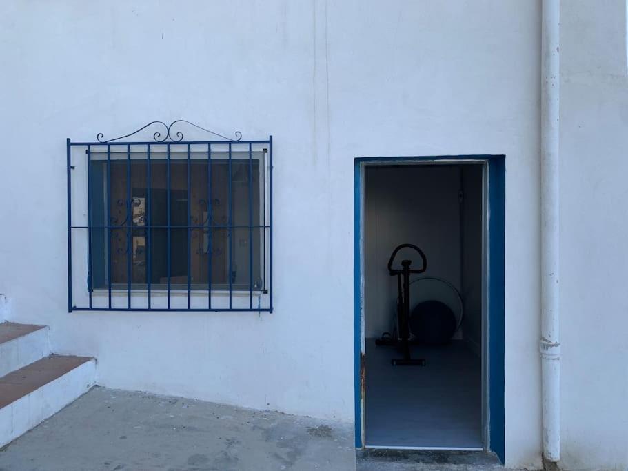 Ca Corrales: Como En La Playa, Pero En El Pueblo 卡尔佩 外观 照片